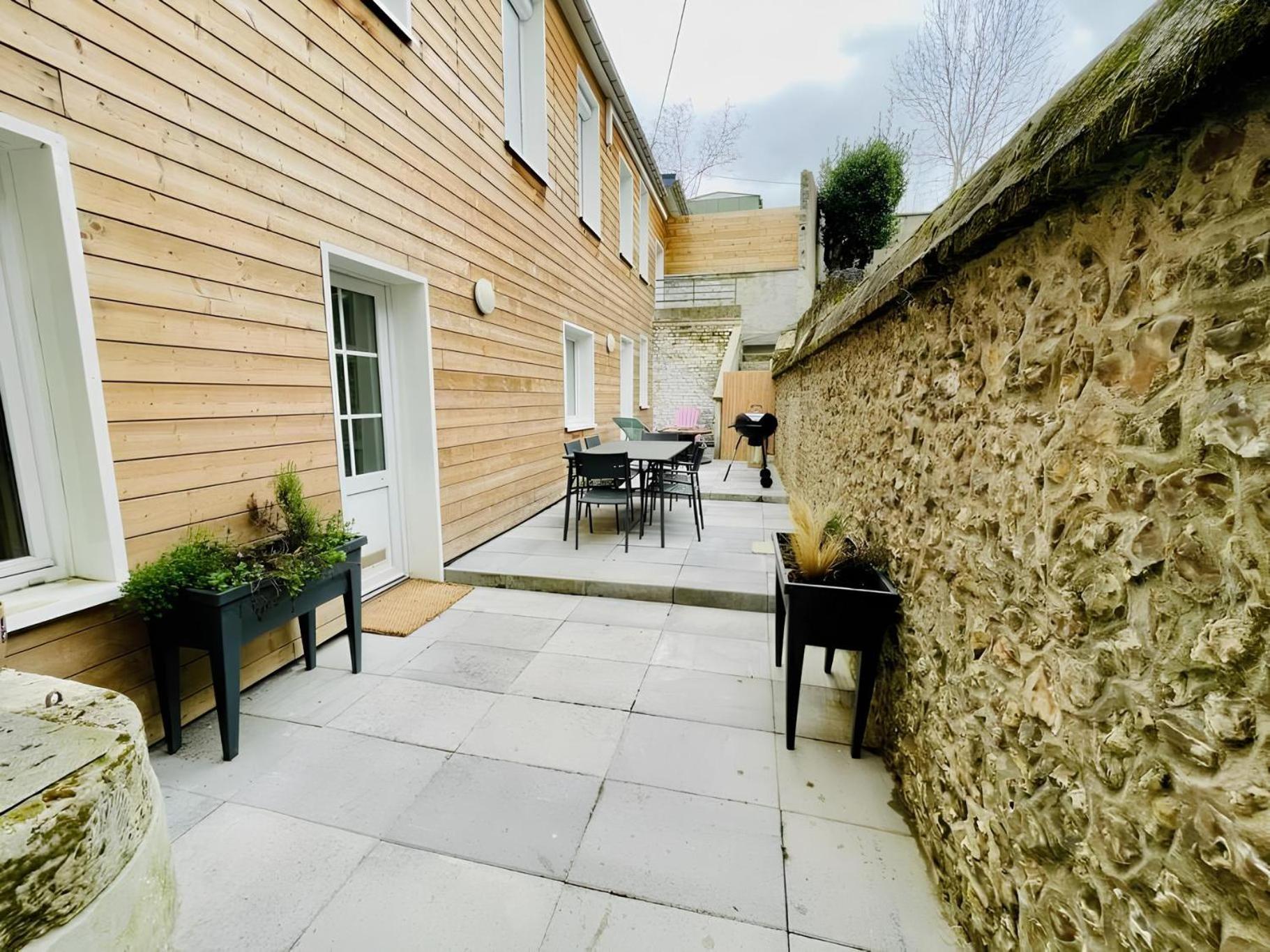 Maison Familiale Avec Exterieur Menage Et Linges Inclus Rouen Bagian luar foto