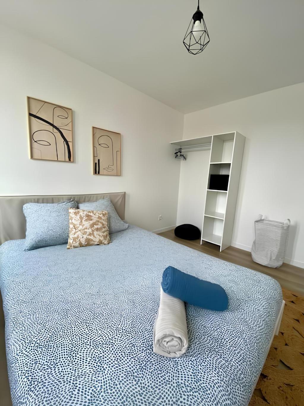 Maison Familiale Avec Exterieur Menage Et Linges Inclus Rouen Bagian luar foto
