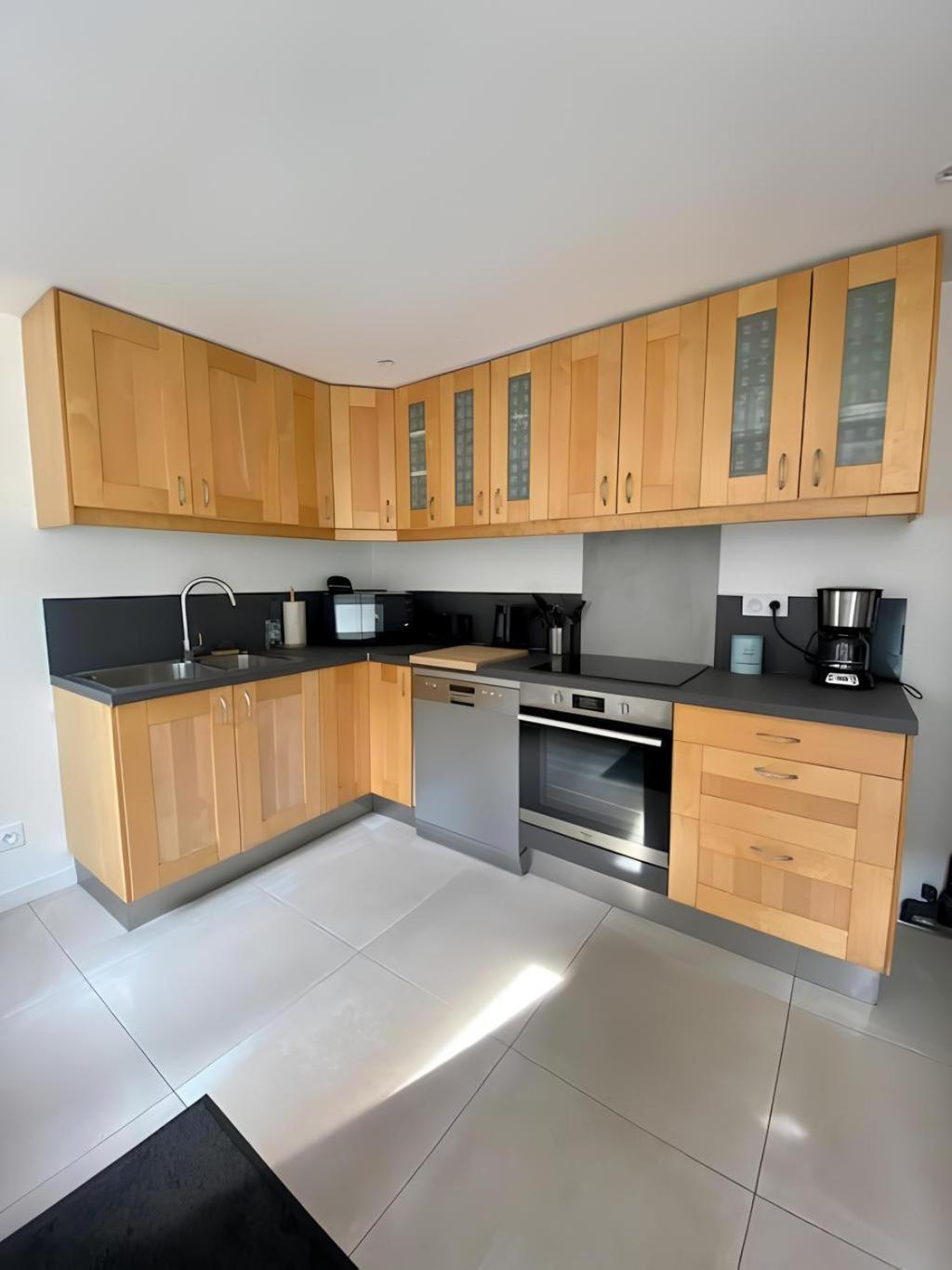 Maison Familiale Avec Exterieur Menage Et Linges Inclus Rouen Bagian luar foto